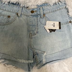 Ripcurl Amy denim short ii - light blue
